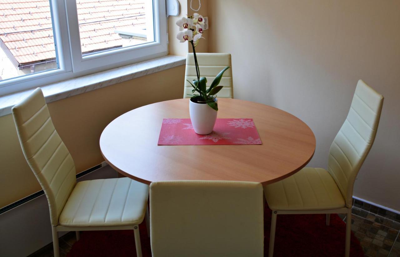Apartman Trg Вишеград Экстерьер фото